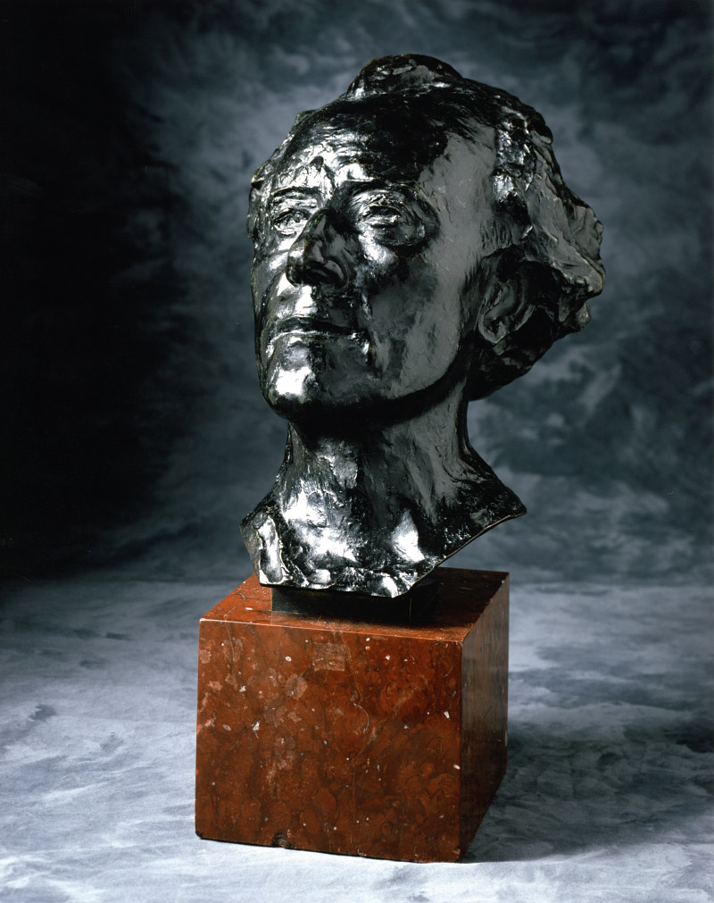 Sculpture of the head and neck of Gustav Mahler