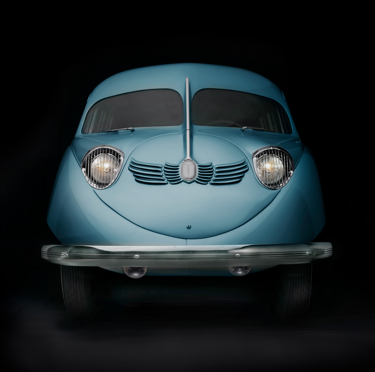 Blue classic Scarab car