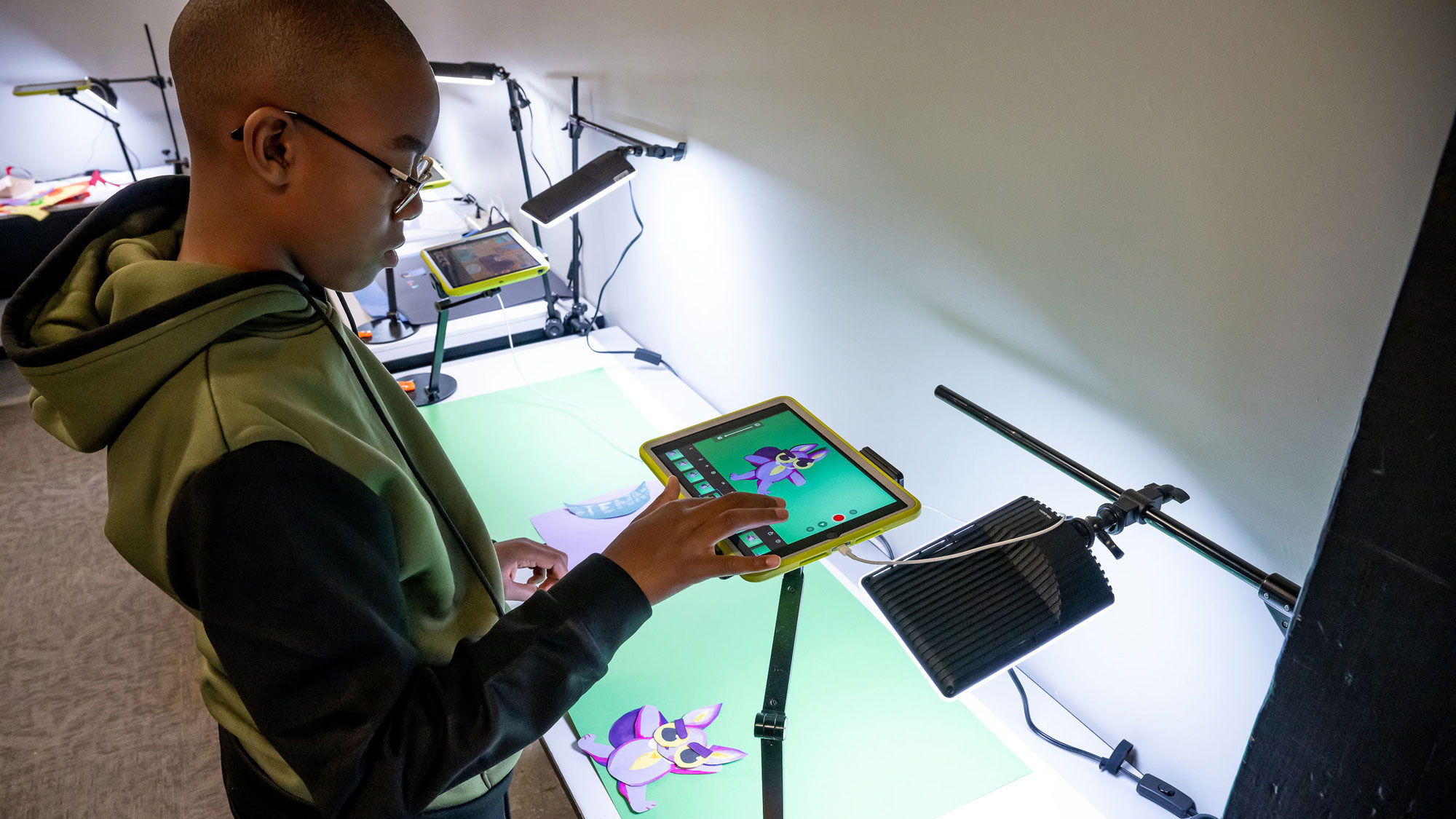 Frame by Frame // A Dream-Inspired Stop Motion Animation Camp (ages 8 – 10)