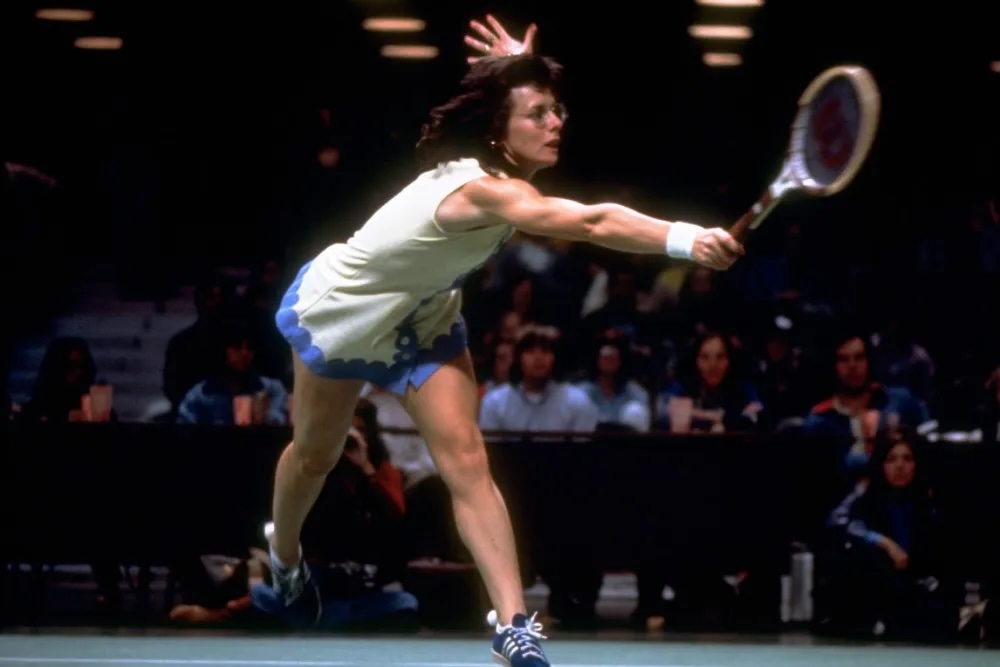 Photo of Billie Jean King playing tennis.