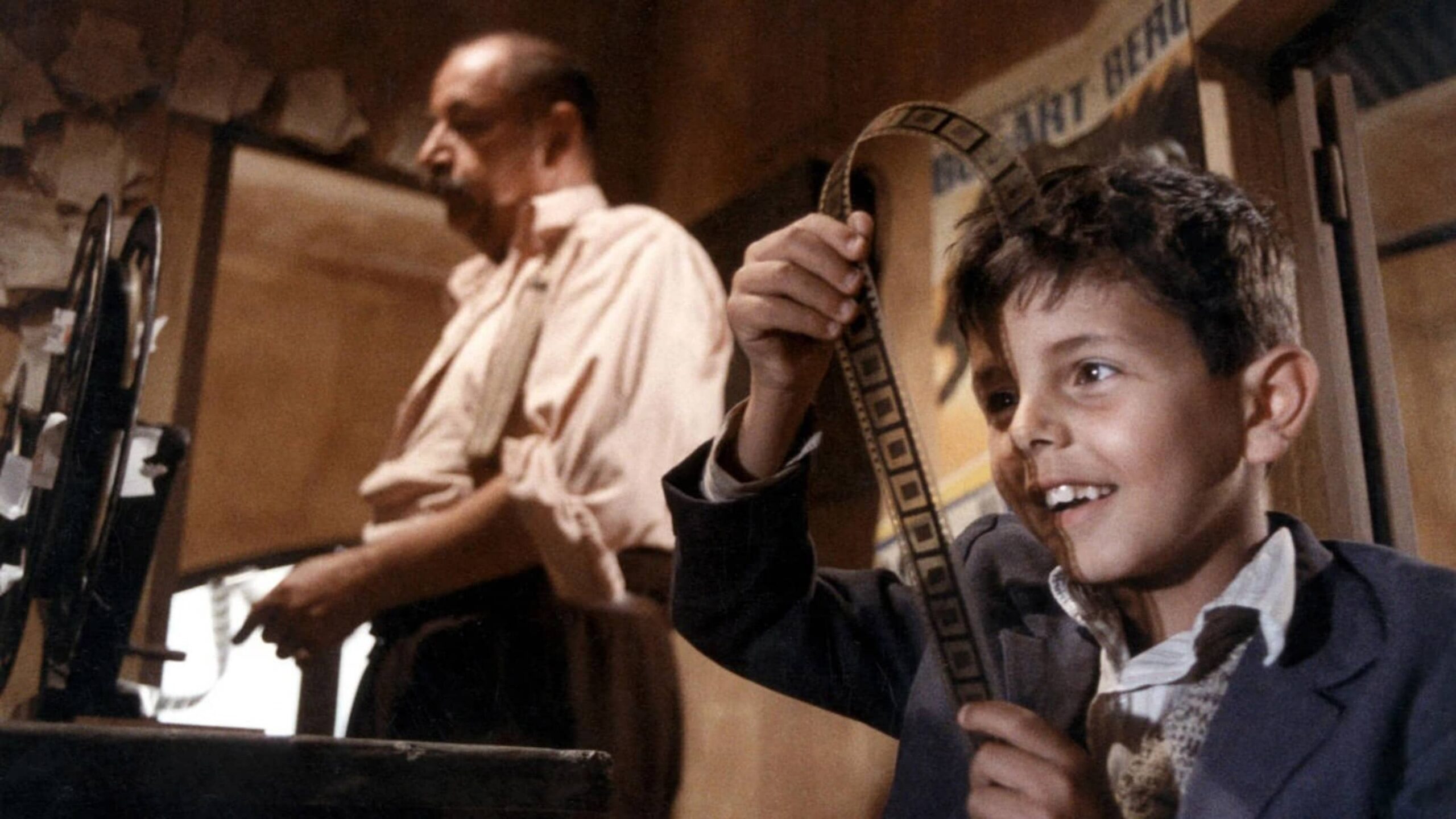 Cinema Paradiso (1988) Graphic
